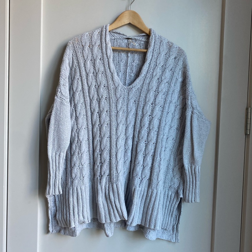 EUC - Free People oversized high/low cotton sweater, size XS